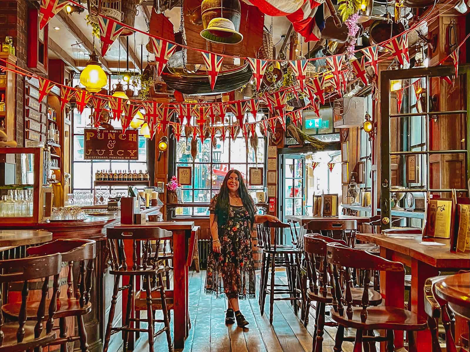 Mr. Fogg's Tavern interior